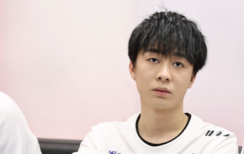 啊泽的承伤哲学 国一马超背后，是队友的“火力支援”还是团队的坚实壁垒？